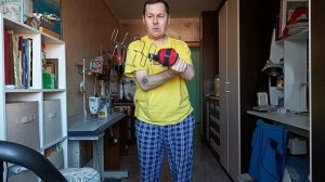 Жизнь после инсульта.Работаю с новым тренажёром не забываю о других.