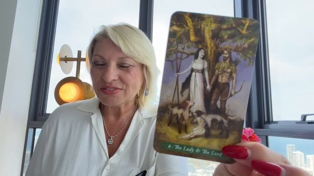 ПРОГНОЗ ТАРО НА ПОЛНОЛУНИЕ 5 НОЯБРЯ 2025 года от ANGELA PEARL смотреть онлайн