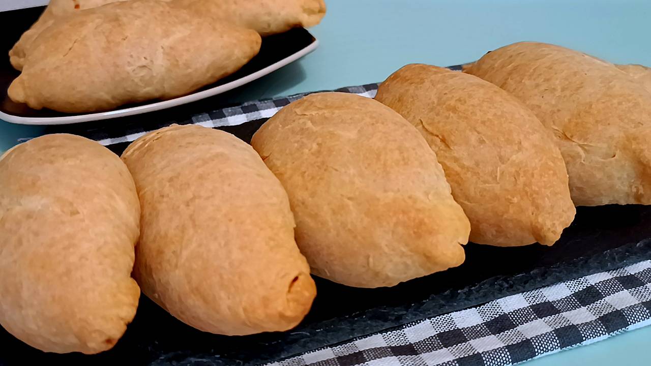 📌 Бездрожжевые пирожки с капустой в духовке. Тесто для пирожков на сметане смотреть онлайн