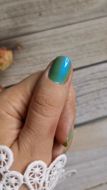 Маникюр обычным лаком Grattol.mp4 смотреть онлайн