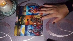 ЧТО МЕШАЕТ ВАМ ПРОДВИГАТЬСЯ ПО ВАШЕЙ СУДЬБОВОЙ ДОРОГЕ. РАСКЛАД НА КАРТАХ ТАРО ОНЛАЙН.