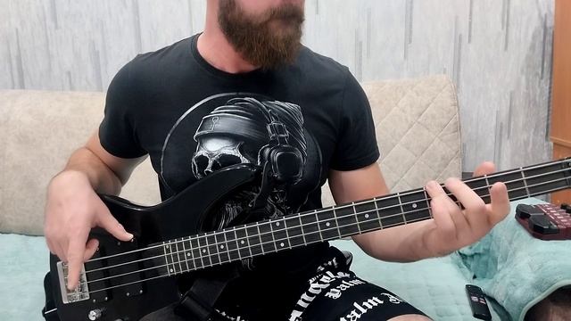 Beast in Black - No Easy Way Out (Bass cover) смотреть онлайн