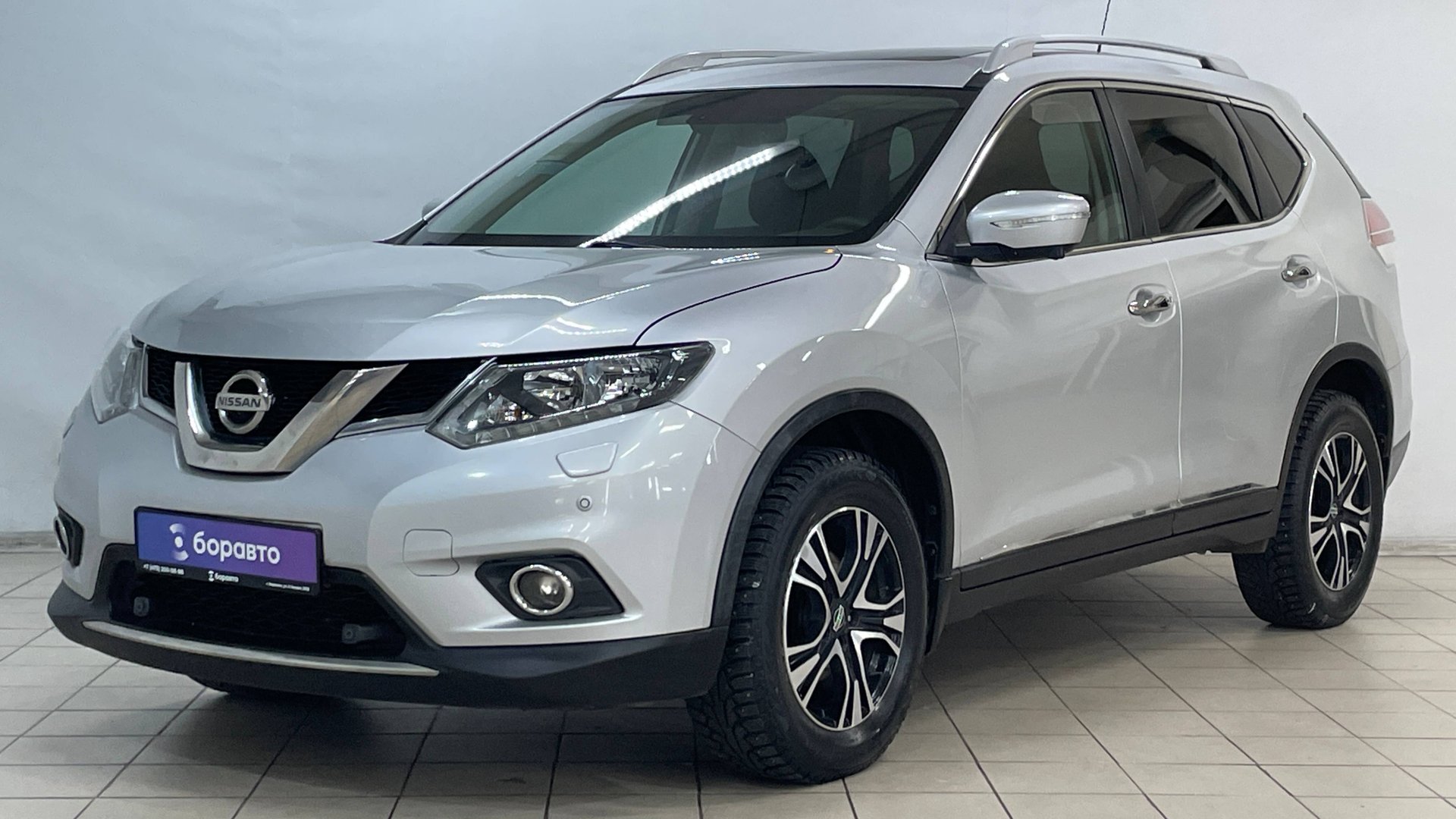 NISSAN X-TRAIL смотреть онлайн