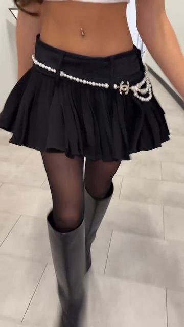 Милана Некрасова на сапогах ) смотреть онлайн