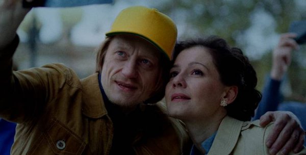 Асфальтовое солнце (2022)