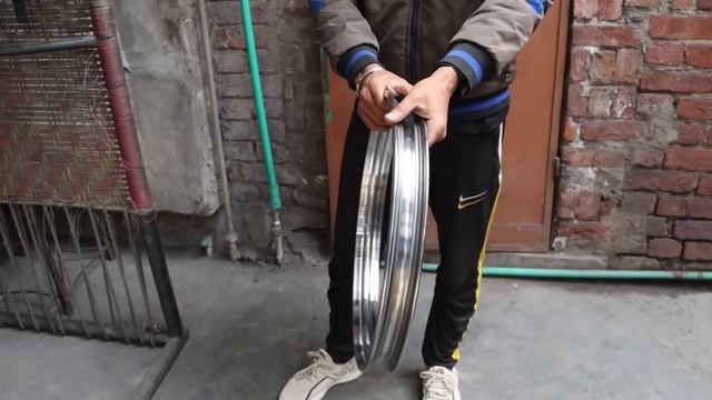 Процесс изготовления обода мотоциклетного колеса смотреть онлайн