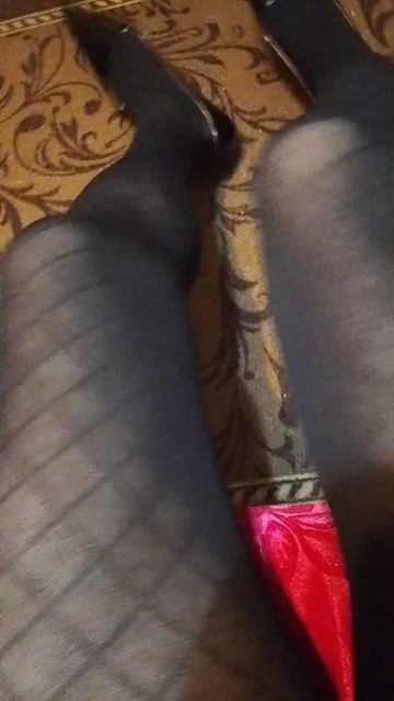 колготки смотреть онлайн