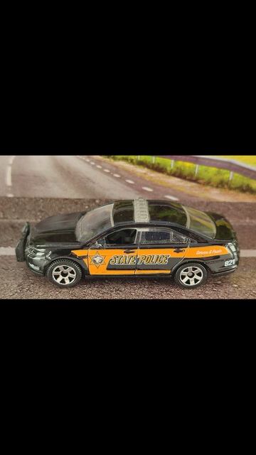 FORD POLICE смотреть онлайн