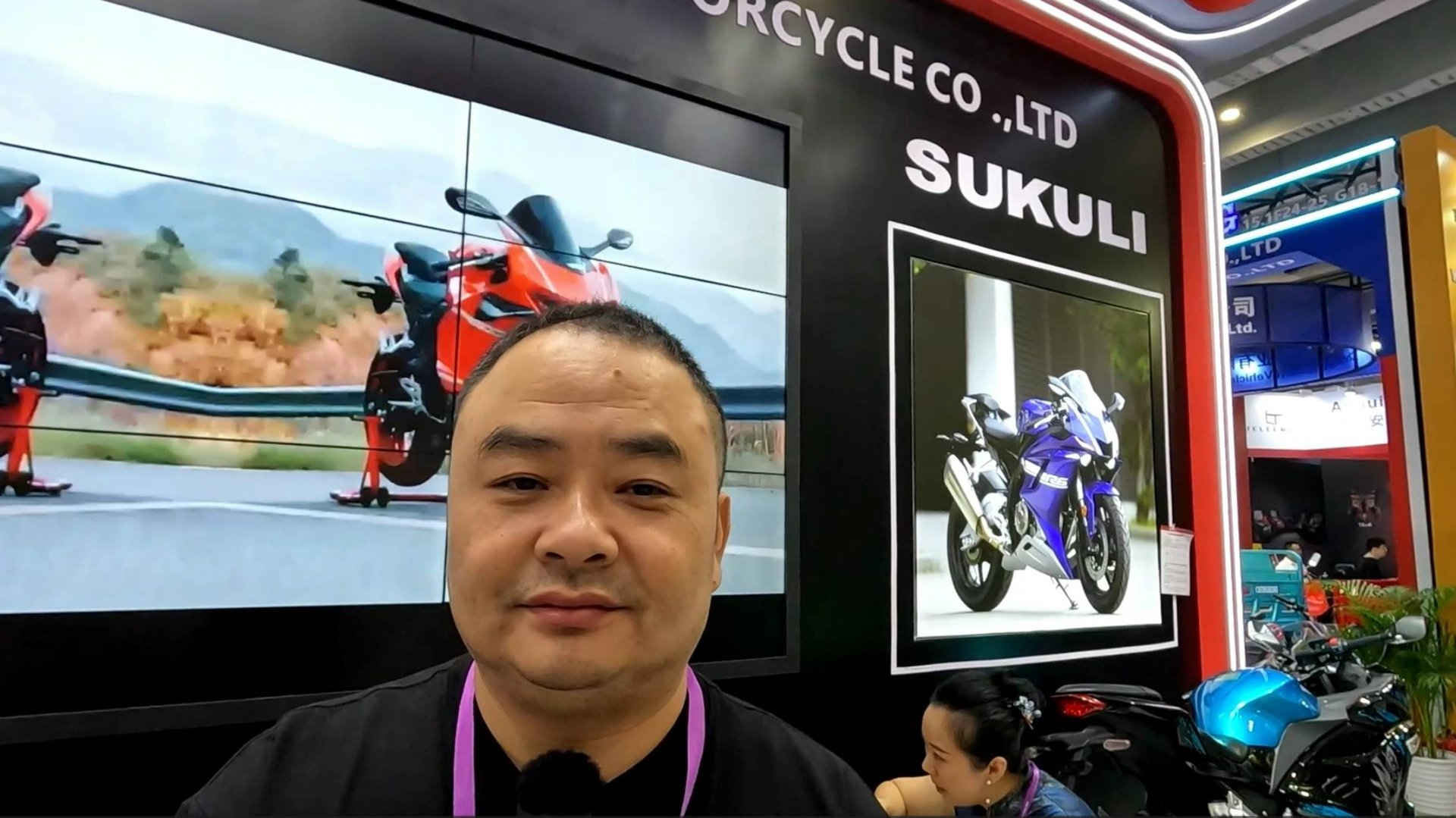 Спортбайки SUKULI. Интервью на выставке CFAIR. смотреть онлайн