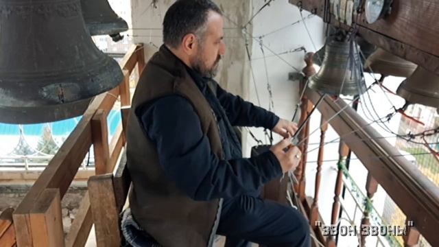 С праздником Казанской иконы Божией Матери! Праздничный звон, Сергиево-Казанский собор, Курск смотреть онлайн