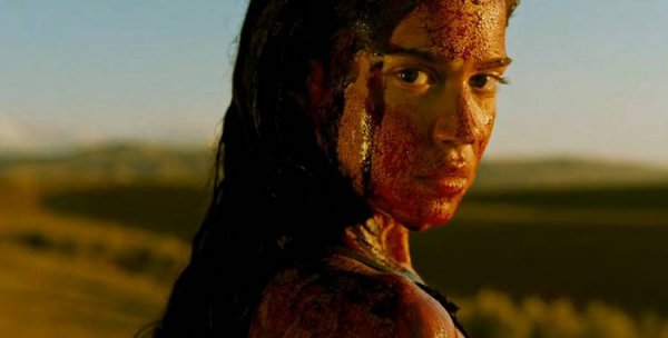 Выжившая (2017)