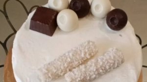 Тортик Молочная девочка с карамелью