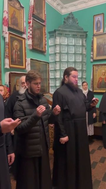 Перед иконой Божьей Матери"Всех скорбящих Радосте." Монастырь.Томашовка.05.11.2025 смотреть онлайн