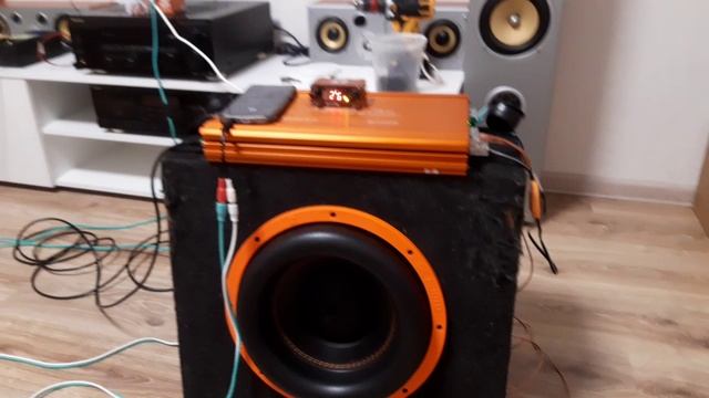 сабвуфер от dl audio gryphon pro 12 v.3