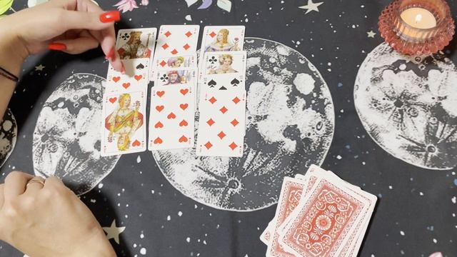 Крестовый король. Гадание на игральных картах смотреть онлайн