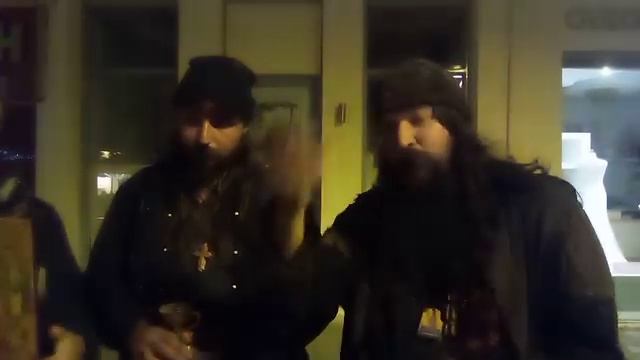 ΣΤΕΝΕΎΟΥΝ ΤΑ ΠΕΡΙΘΏΡΙΑ ΜΕΤΑΝΟΊΑΣ смотреть онлайн