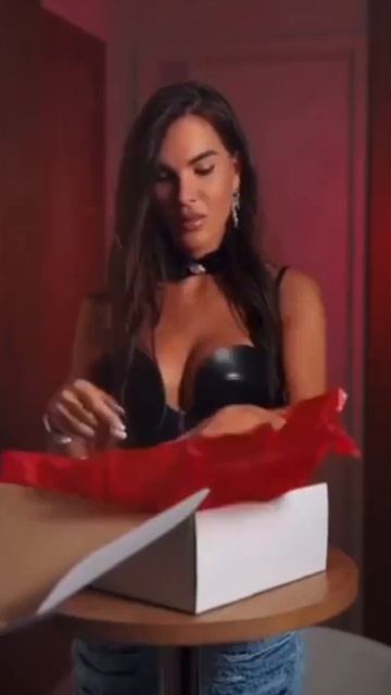 Игрушка для взрослых!!! #удача #успех #игрушка #давление #девушка #длявзрослых #взрослыеигрушки смотреть онлайн