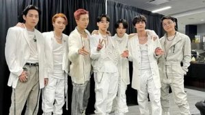 «🌪️ Споры о вокале BTS.🤔Тройной триумф на сольном пьедестале! 🎉✨»