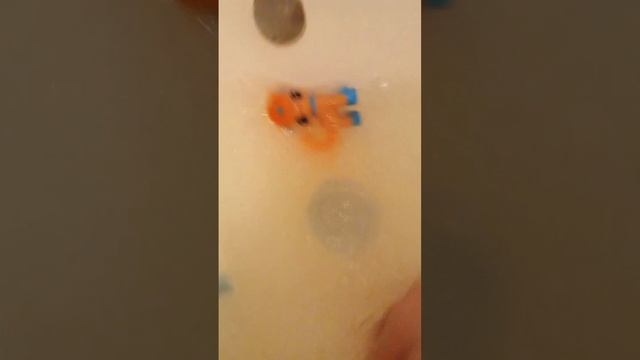 не пенная джакузи звучит странно согласна смотреть онлайн