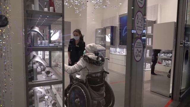 Елена Меркулова / Сильные люди смотреть онлайн