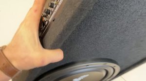 Установка и обзор активного сабвуфераот DL Audio Barracuda 12a Flat в авто VW Jetta 6.