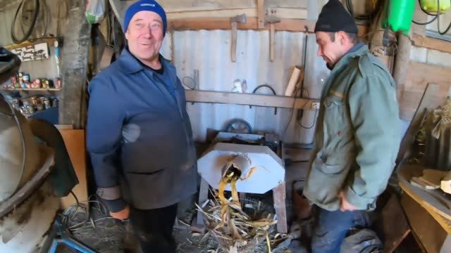 Самодельный измельчитель 🔴 Внучки в гостях у бабушки 🐮 Вечерняя дойка коровы