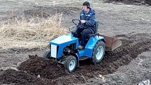 Минитрактор Василёк в качестве бульдозера. Испытания.