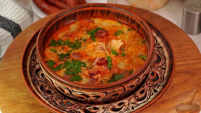 Ароматно, сытно, наваристо. СУП ИЗ КВАШЕНОЙ КАПУСТЫ С КОПЧЁНОСТЯМИ смотреть онлайн