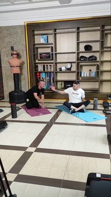 Бодрое начало дня с #костяцзю #эдуардконевский #proximafitness смотреть онлайн