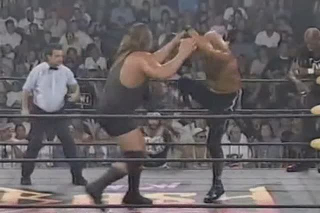 WCW Bash At The Beach 1997 Lex Luger The Giant vs Dennis Rodman Hulk Hogan.Халк Хоган.11DeadFace смотреть онлайн