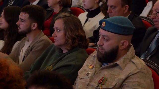 Поздравил жителей края с Днём народного единства смотреть онлайн