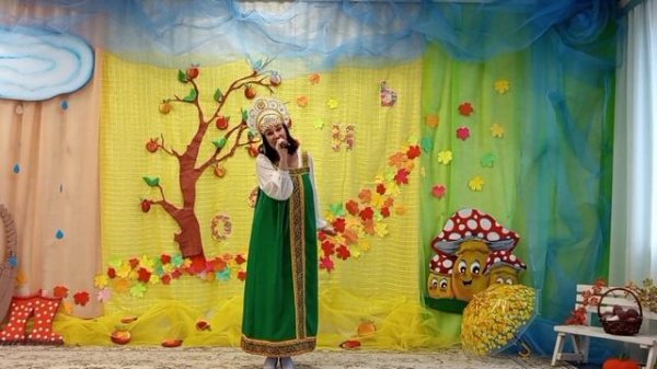 Песня "Наливное яблочко" (исполняет Екатерина Константиновна Харченко) 2_5192685172478213876