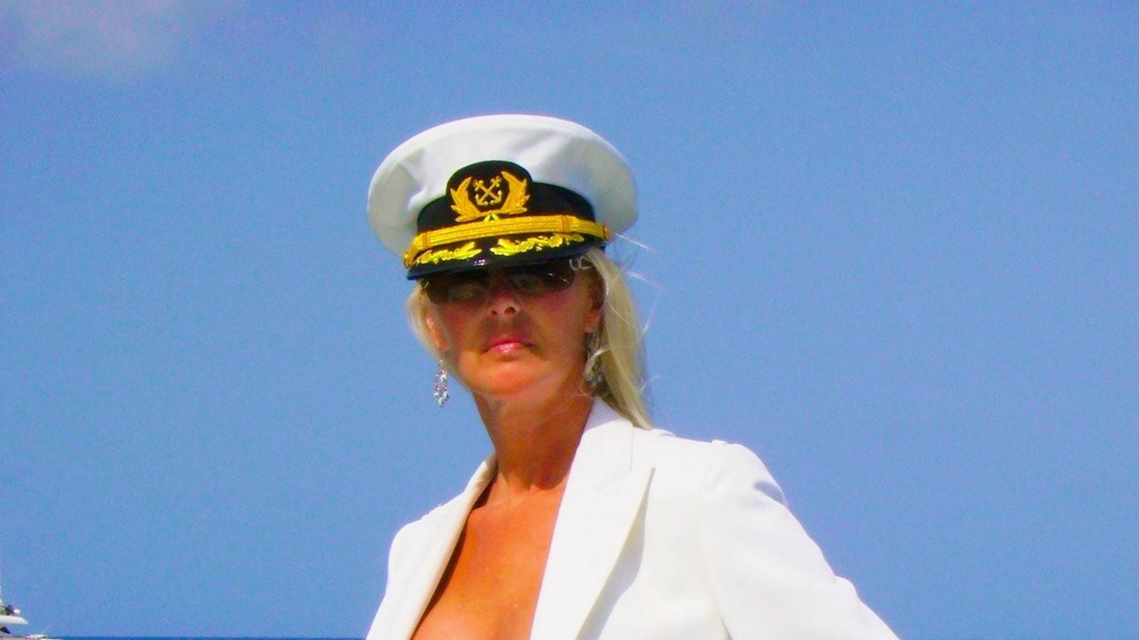 МОРЯЧКА 😊 смотреть онлайн