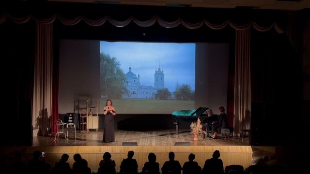 С. Есенин "Несказанное, синее, нежное..." (Читает: Натали Силаева, рояль: Анастасия Козуб) смотреть онлайн