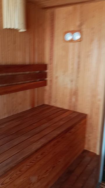 Сауна с панорамой — как это устроено в «Высоцком»  Infinity Sky Pool: Бассейн с видом на город.