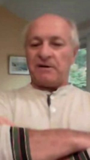 Обиделся, что не верим его вранью)