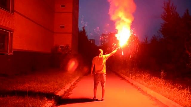 Фальшфейер для маломерных судов смотреть онлайн