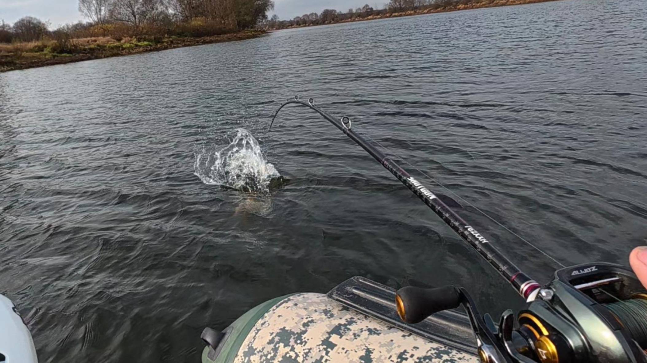 С Каждой Поклёвкой Больше и Больше! Рыбалка Мечта на Трофейную Щуку! Все про Снасть! смотреть онлайн