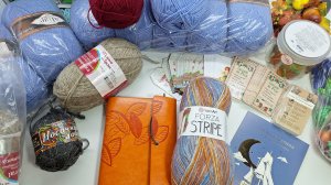 Подарок на день рожления от Ирины// Много пряжи// Органайзер для спиц// Носочная пряжа