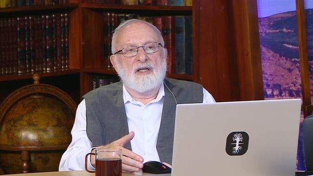 Тора раскрытая и Тора скрытая