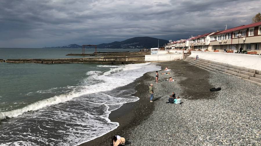 По центру Сочи и центру Адлера от устья реки Мзымта пешком смотреть онлайн
