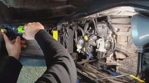 Установка переходника удлинителя OBD2 на скутер Osaka Tezza