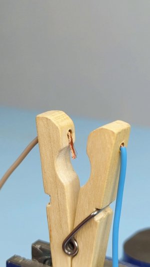 Как сделать тестер для светодиодов из прищепки для белья