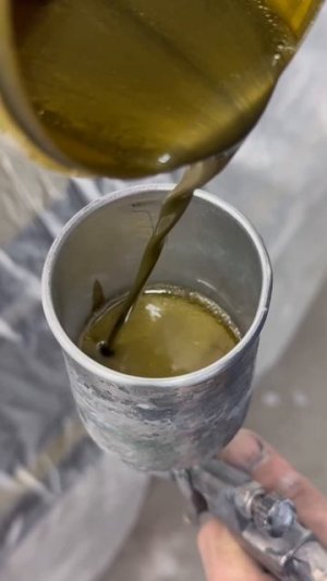 Локальный дефект на пороге! #кузовнойремонт #детейлинг #покраска