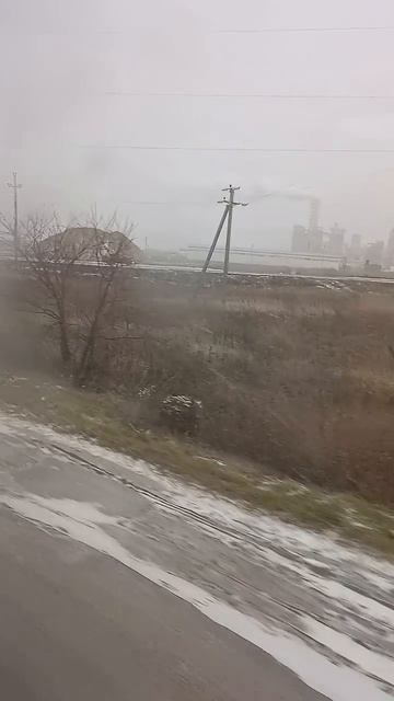 Первый снег в ноябре. #shorts #shortvideo #snow #snowfall #снег #снегвноябре смотреть онлайн