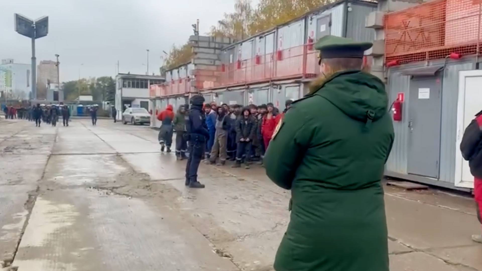 Следственный комитет провел рейд в Котельниках смотреть онлайн