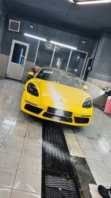 Детейлинг мойка Porsche Boxster S смотреть онлайн
