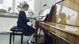 Логинова Ел., П.И. Чайковский Песня жаворонка, И.С. Бах Менуэт c-moll