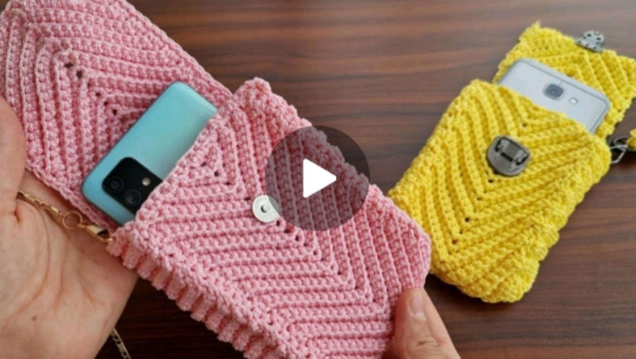 Чехол для телефона крючком❤ #всевжизнисвязано #вязаниекрючком #все_в_жизни_связано смотреть онлайн