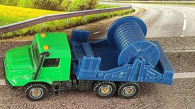 MERCEDES-BENZ ZETROS С ГРУЗОМ смотреть онлайн